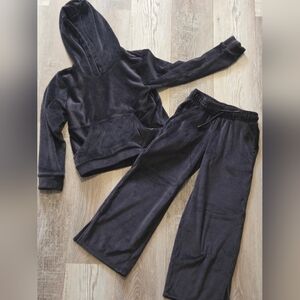 💜 2/$10 All in Motion Charcoal Lounge Set